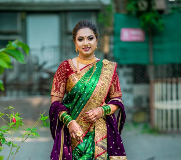 नऊवारी साडी